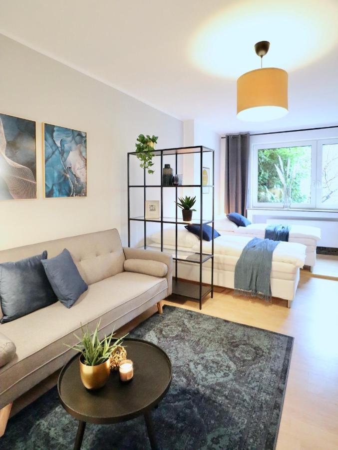 Sapphire Apartment: Free Parking + Netflix + Bathtub Эссен Экстерьер фото
