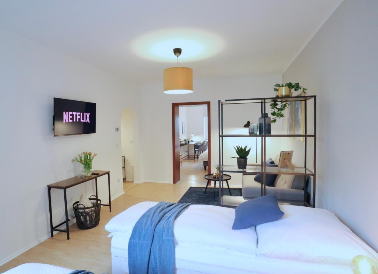 Sapphire Apartment: Free Parking + Netflix + Bathtub Эссен Экстерьер фото